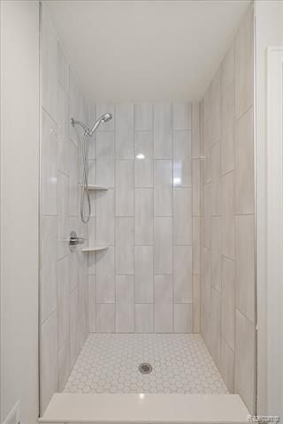 2921 Walsh Drive. Rochester Hills, MI 48309