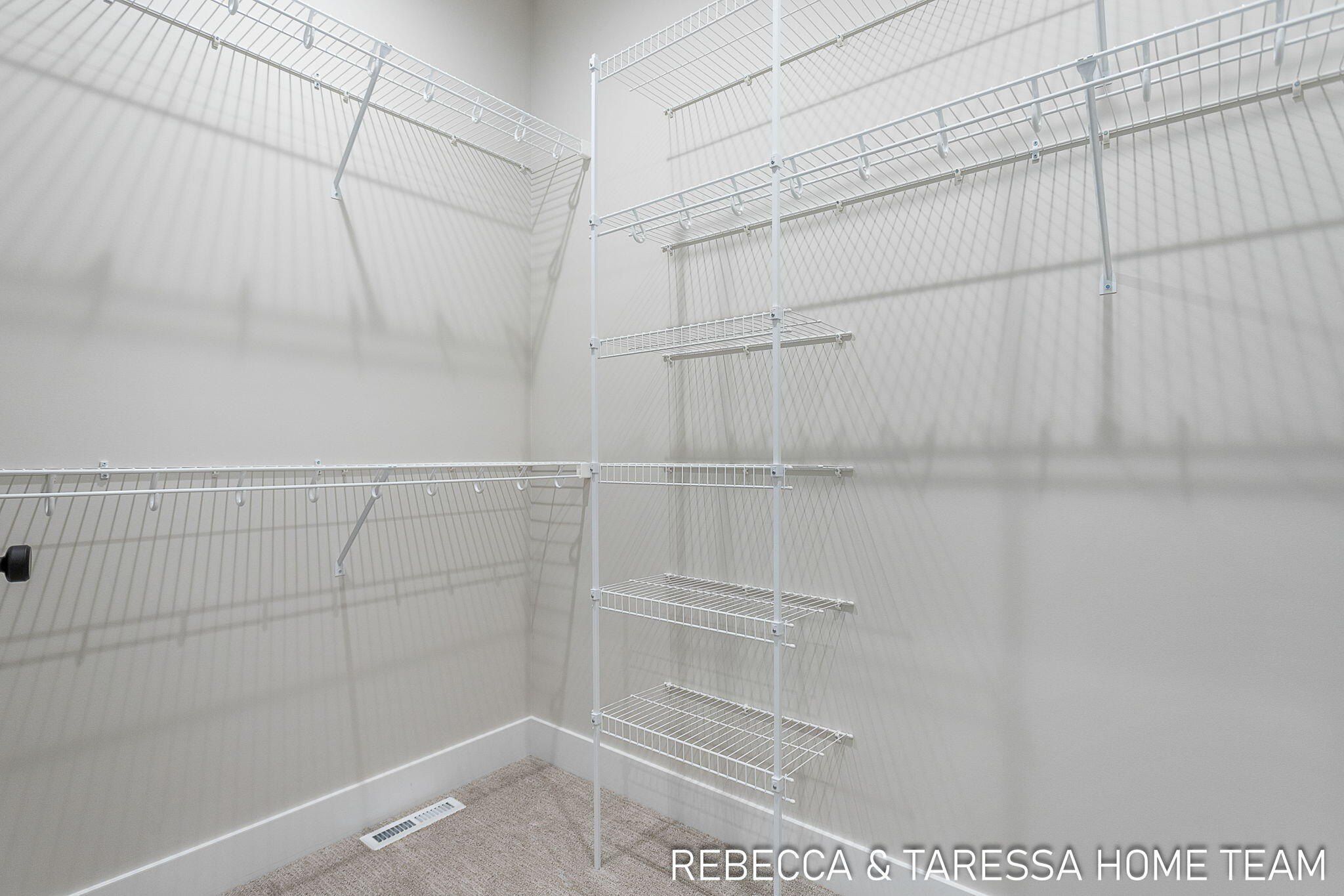 Savannah Way Unit. Muskegon, MI 49442