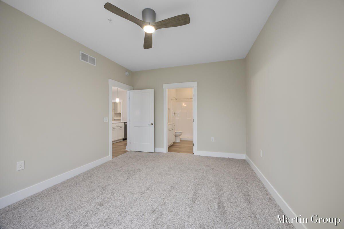 2247 Watertown Way Ne. Grand Rapids, MI 49505