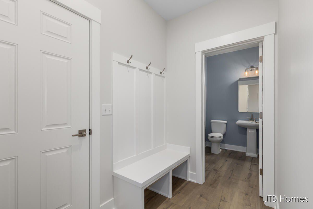 6602 Timber Crest Drive Ne Unit 53. Rockford, MI 49341