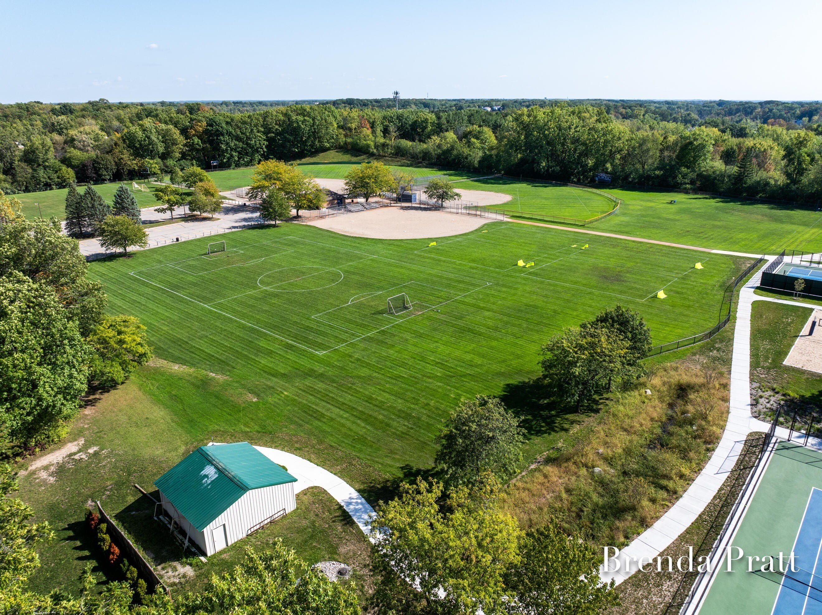 2909 Pioneer Club Road Se. East Grand Rapids, MI 49506