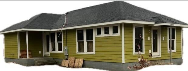 Oak Avenue. Union Pier, MI 49129