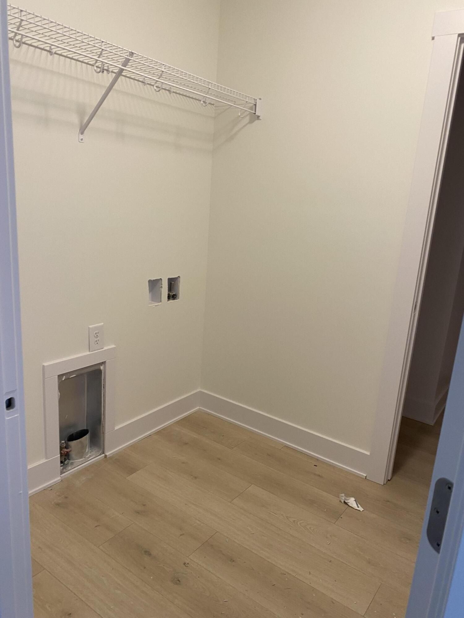 Kings River Street Sw Unit. Wyoming, MI 49418