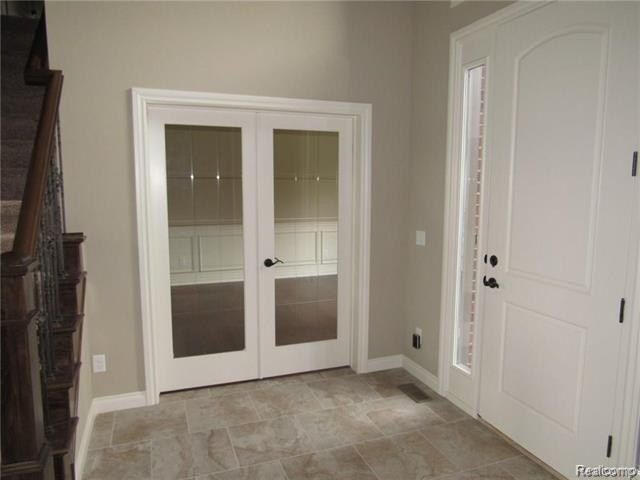 6831 John R Road. Troy, MI 48085