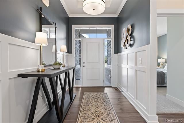 3655 Chatham Place. Brighton, MI 48114