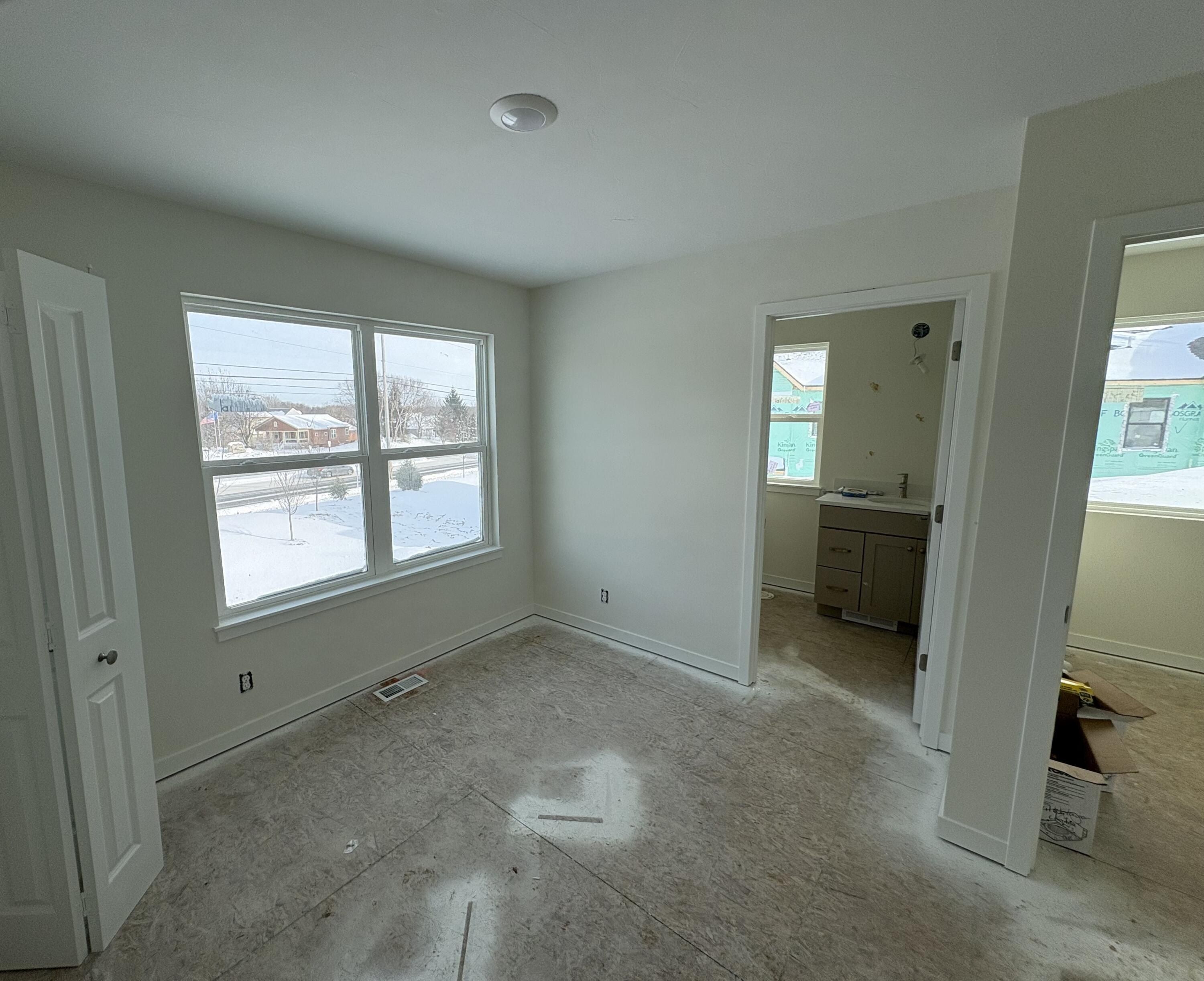 2827 Foxglove Lane. Kentwood, MI 49512