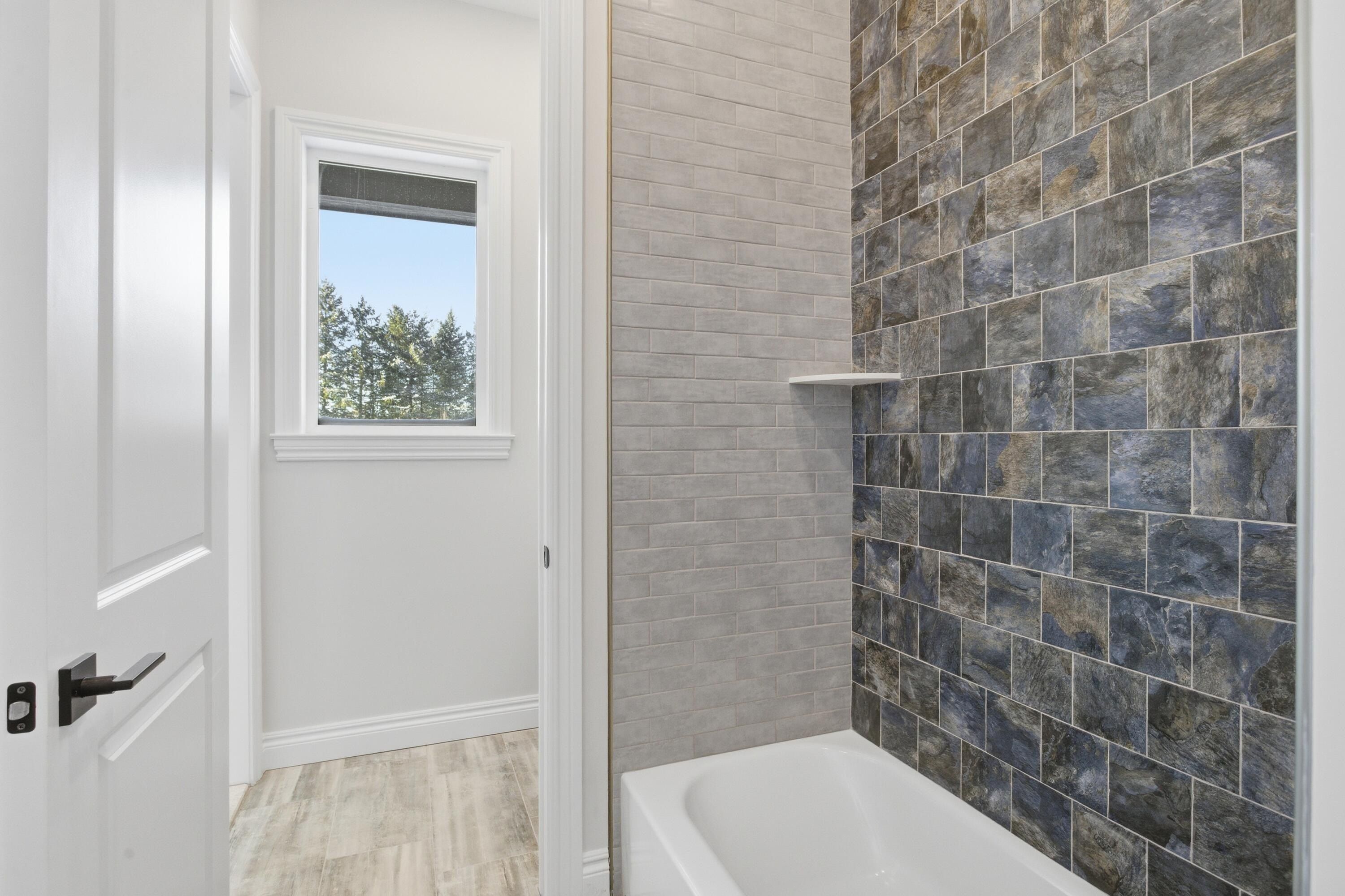 69166 Slating Lane. Bruce, MI 48065