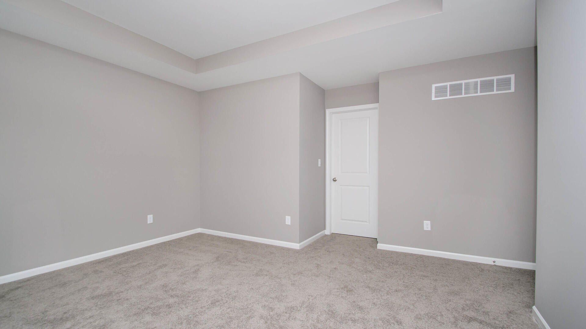 5092 Rutland Drive Unit 71. Saline, MI 48176