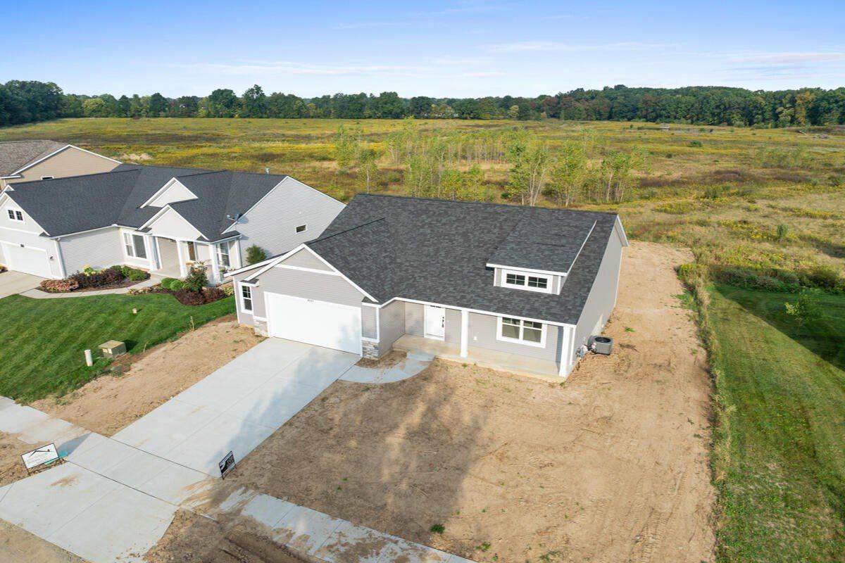 9237 Shimano Drive. Portland, MI 48875