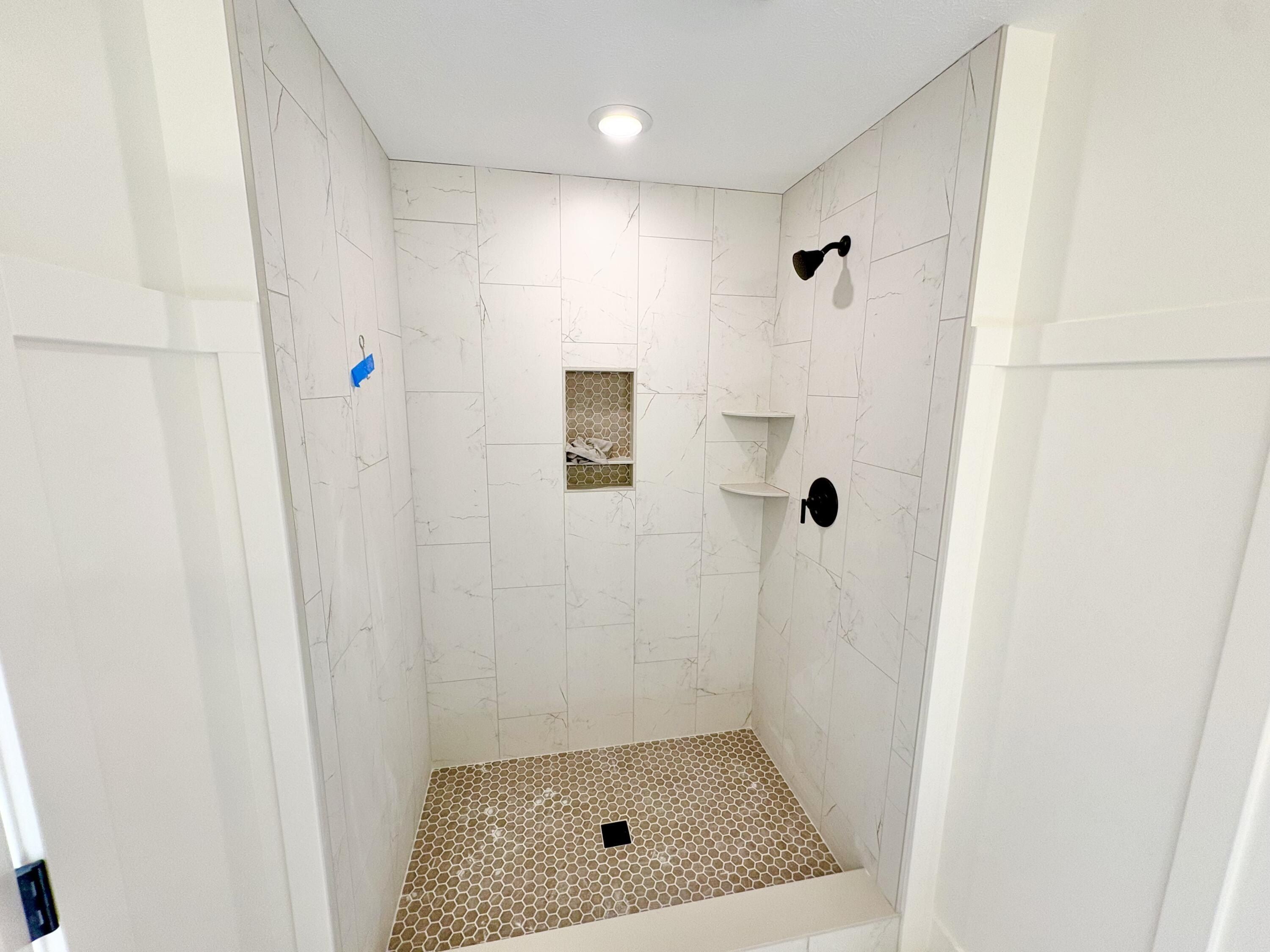 Braemoor Court Se. Caledonia, MI 49316