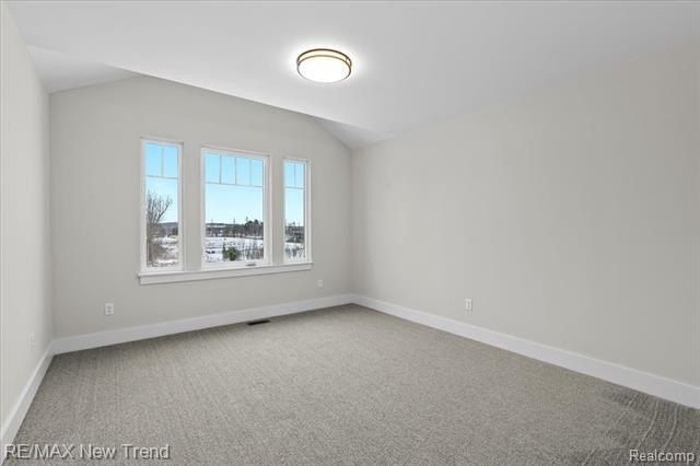 203 Mountain View Lane. Milford, MI 48381