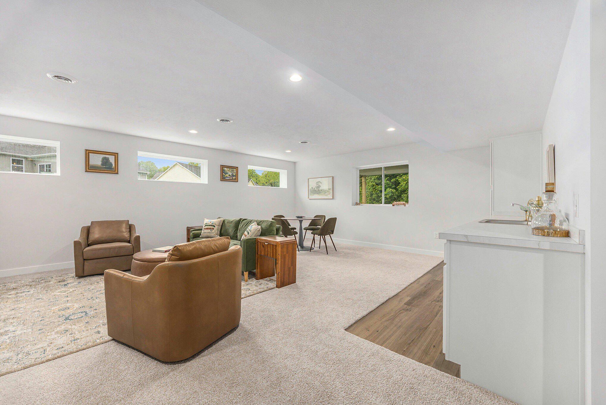 Rose Ridge Dr Ne Unit. Rockford, MI 49341