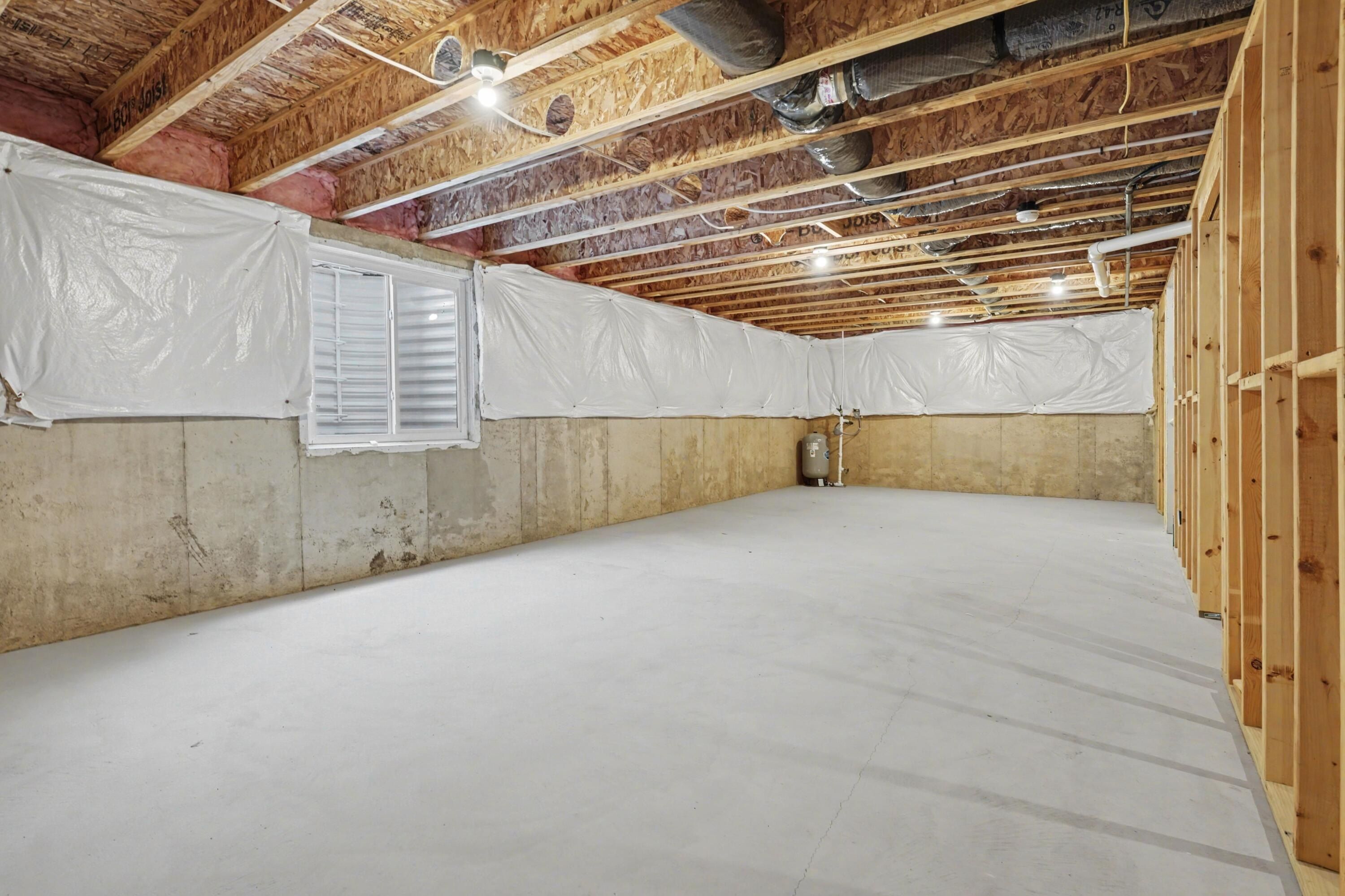 48405 Silver Oaks W. Mattawan, MI 49071