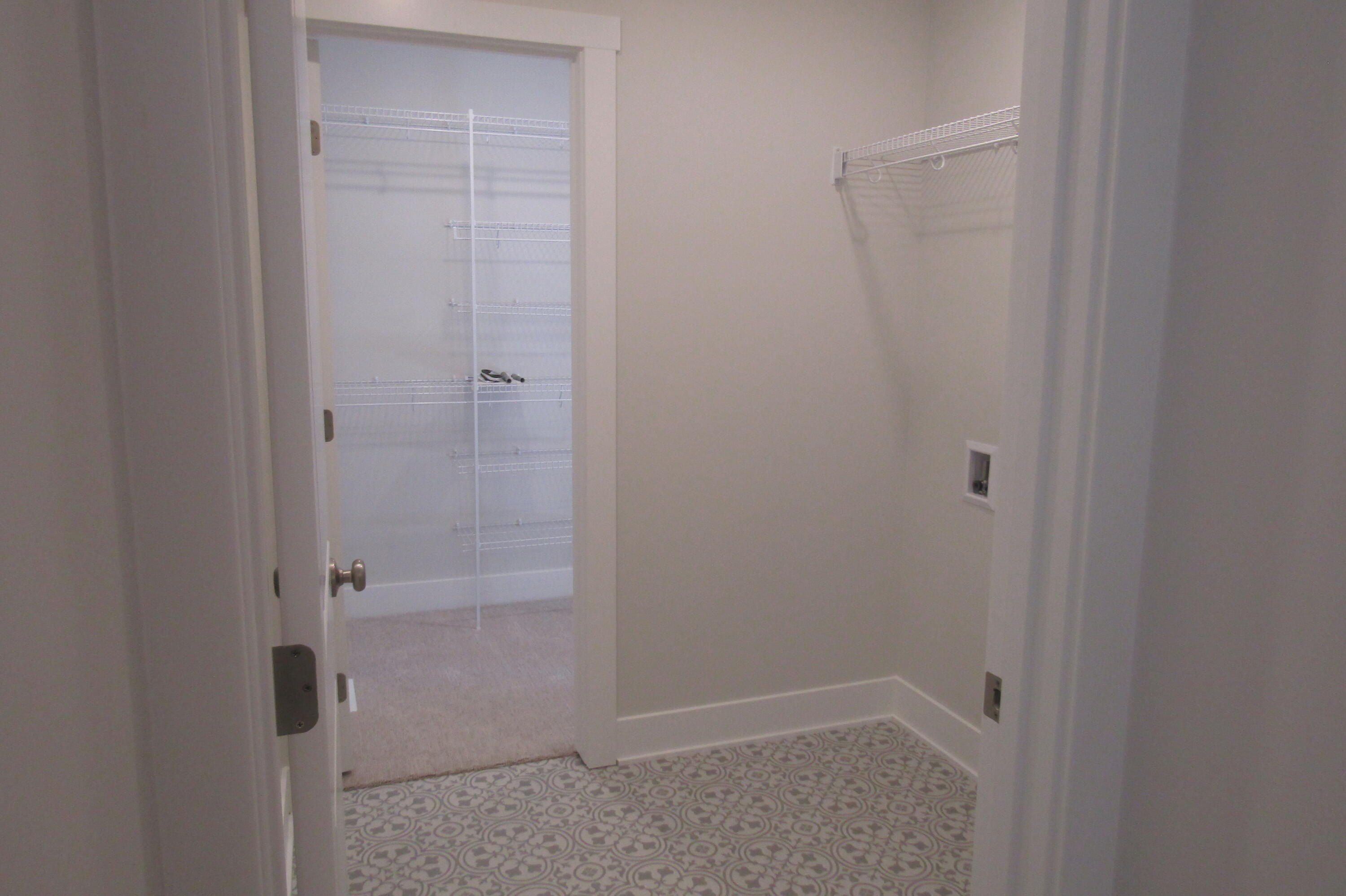 Hawley Drive Unit. Grand Haven, MI 49417