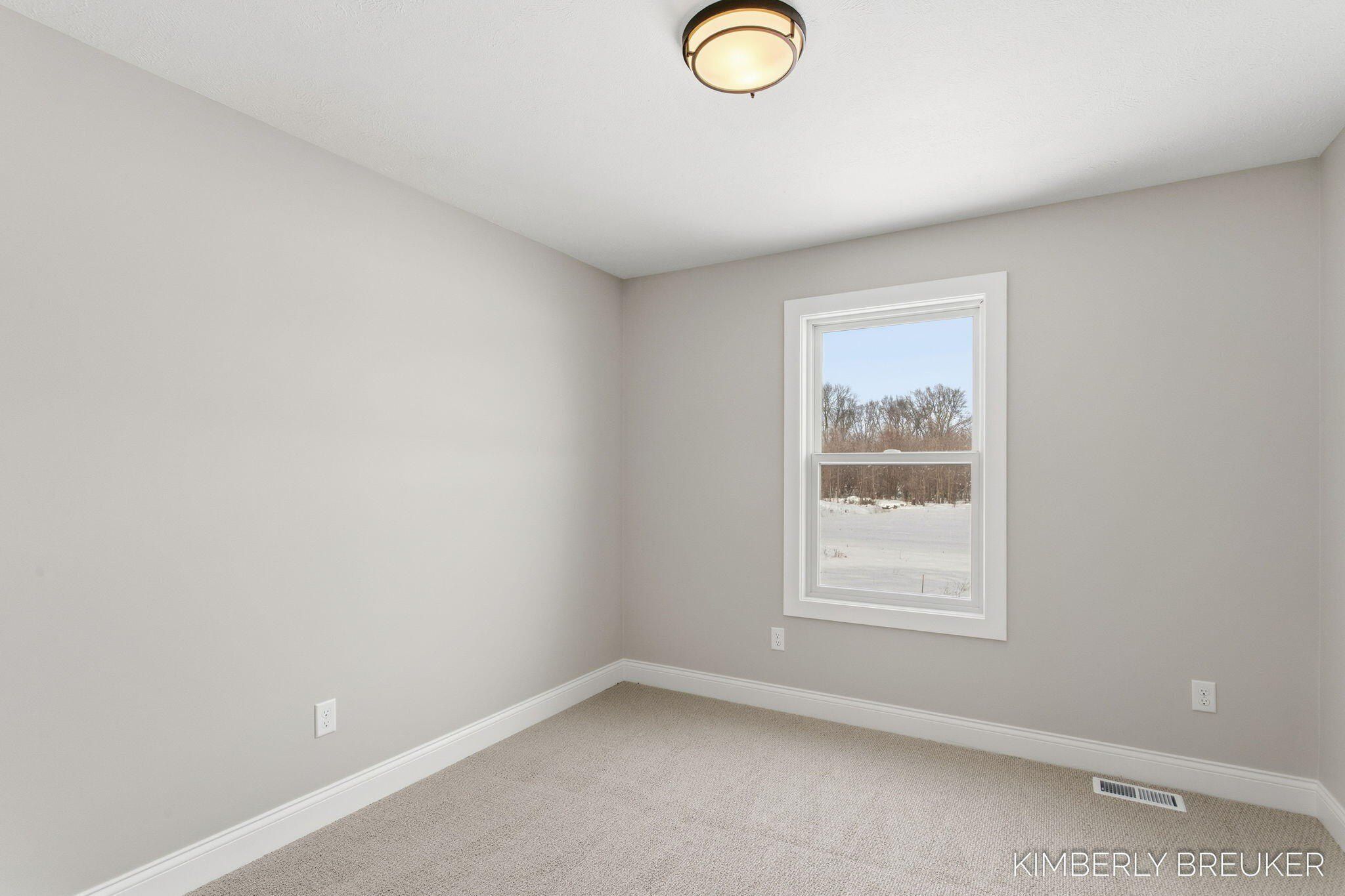 6185 Slumber Way. Allendale, MI 49401