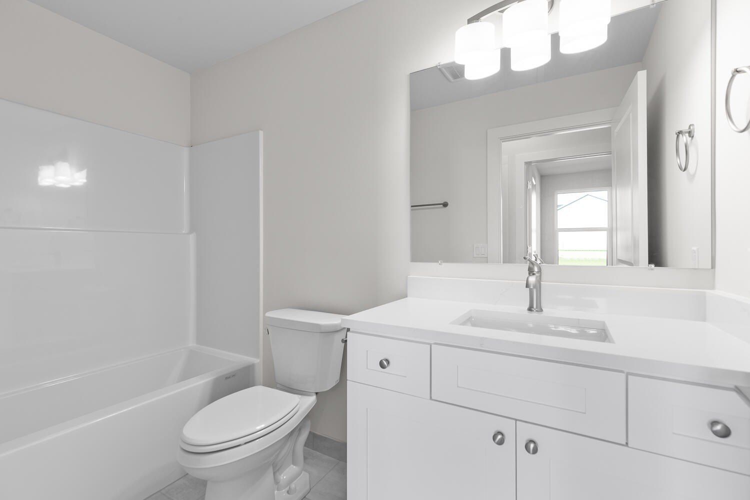 2511 Clinton Way. Jackson, MI 49201