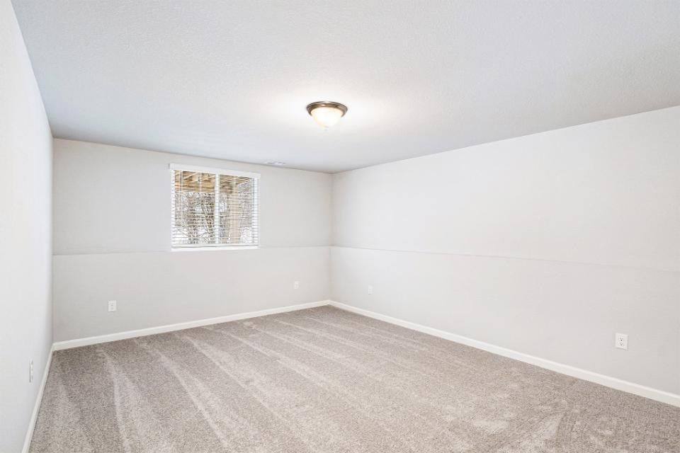 10120 Kearns Court. Portage, MI 49024