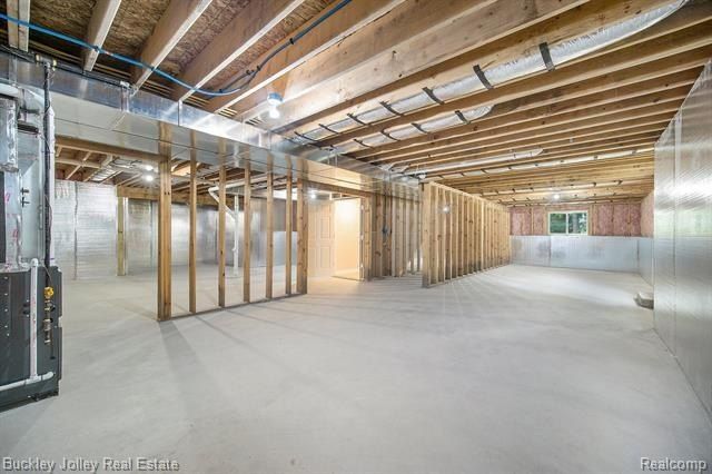 10303 9 Mile Road. Whitmore Lake, MI 48189