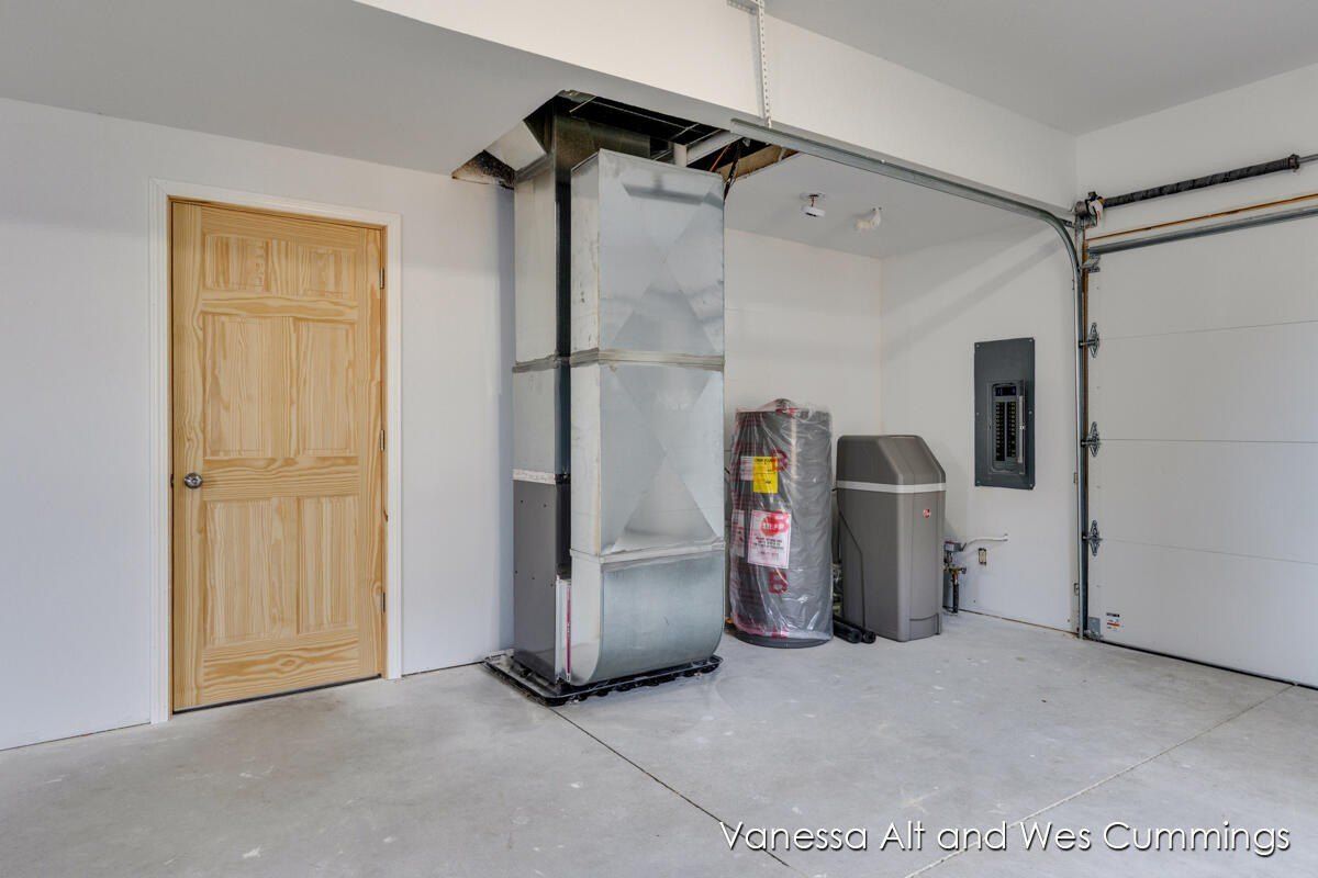 2678 Ottawa Drive. Orleans, MI 48865