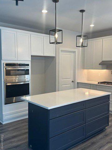 28341 Alycekay Street. Farmington, MI 48334