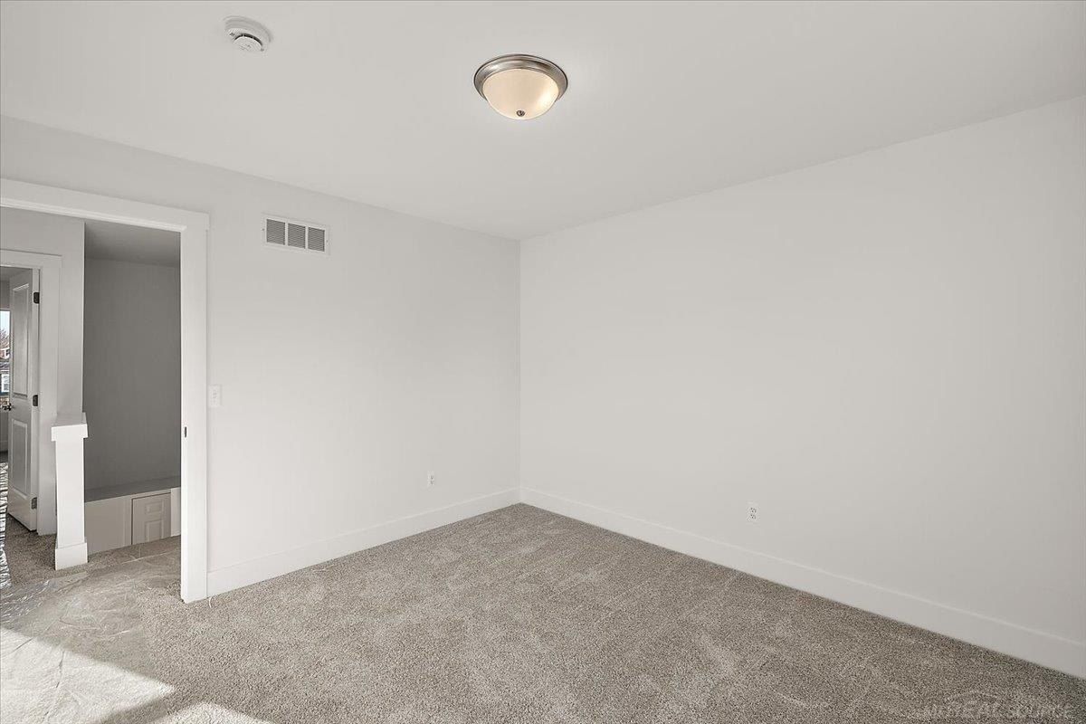 1720 W 12 Mile. Royal Oak, MI 48073