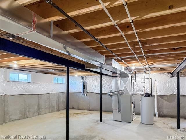 317 Devonshire Drive. Lapeer, MI 48446