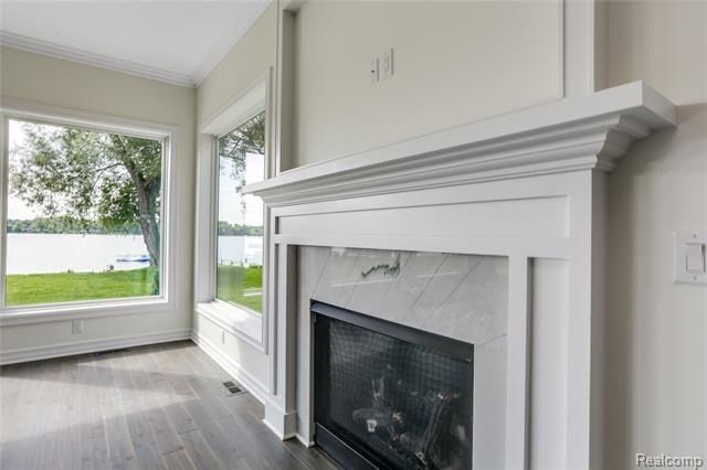 16637 Kings Fairway Lane. Grand Blanc, MI 48439