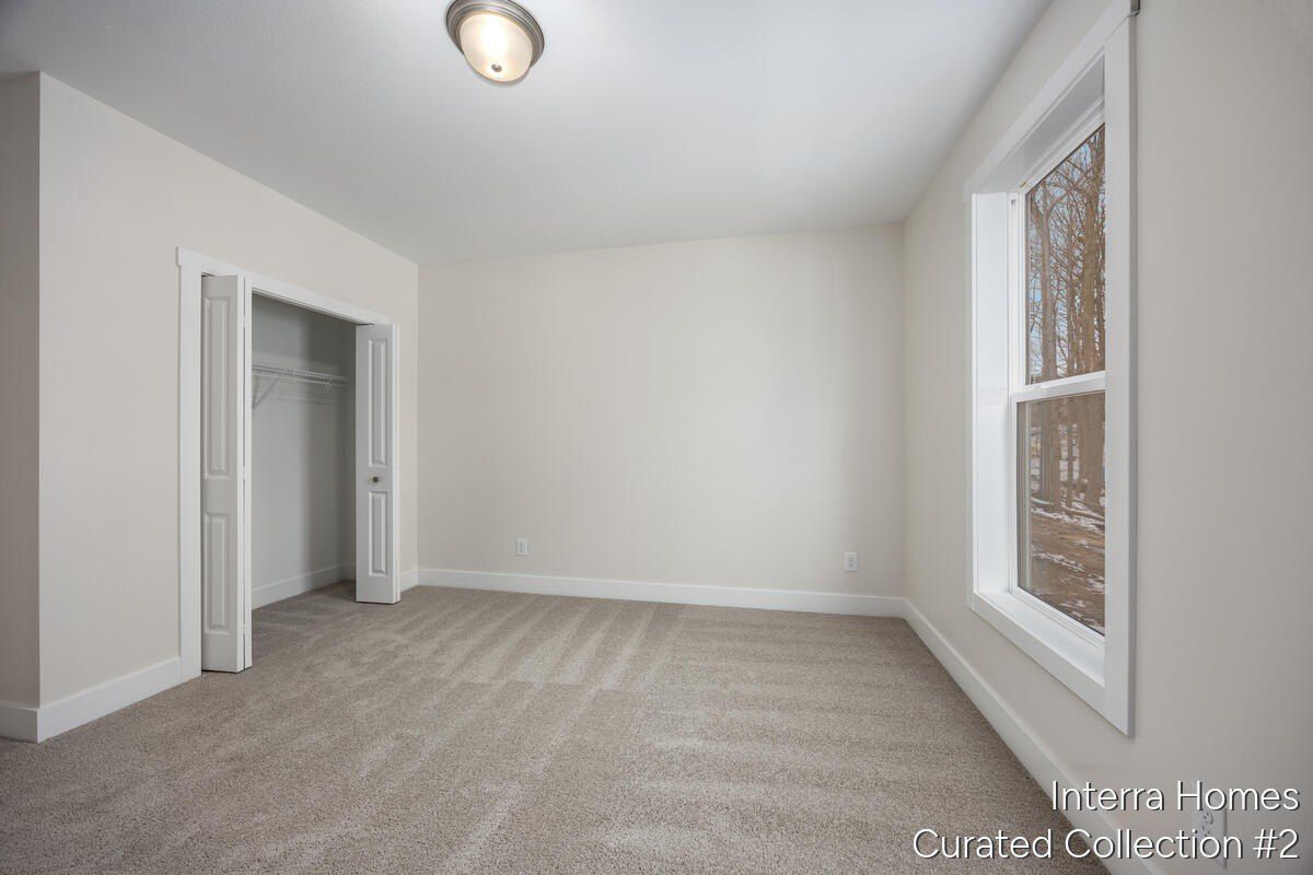 2835 W Cobblestone Court Se Unit 15. Kentwood, MI 49512