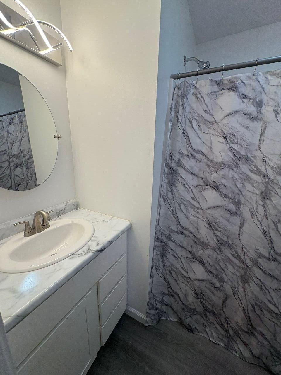 716 Leonard Avenue. Muskegon, MI 49442