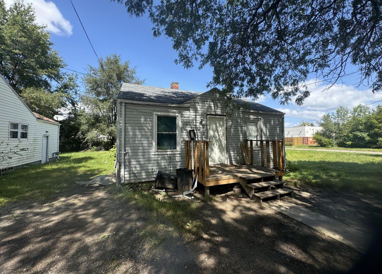 2613 Pennsylvania Avenue. Flint, MI 48506