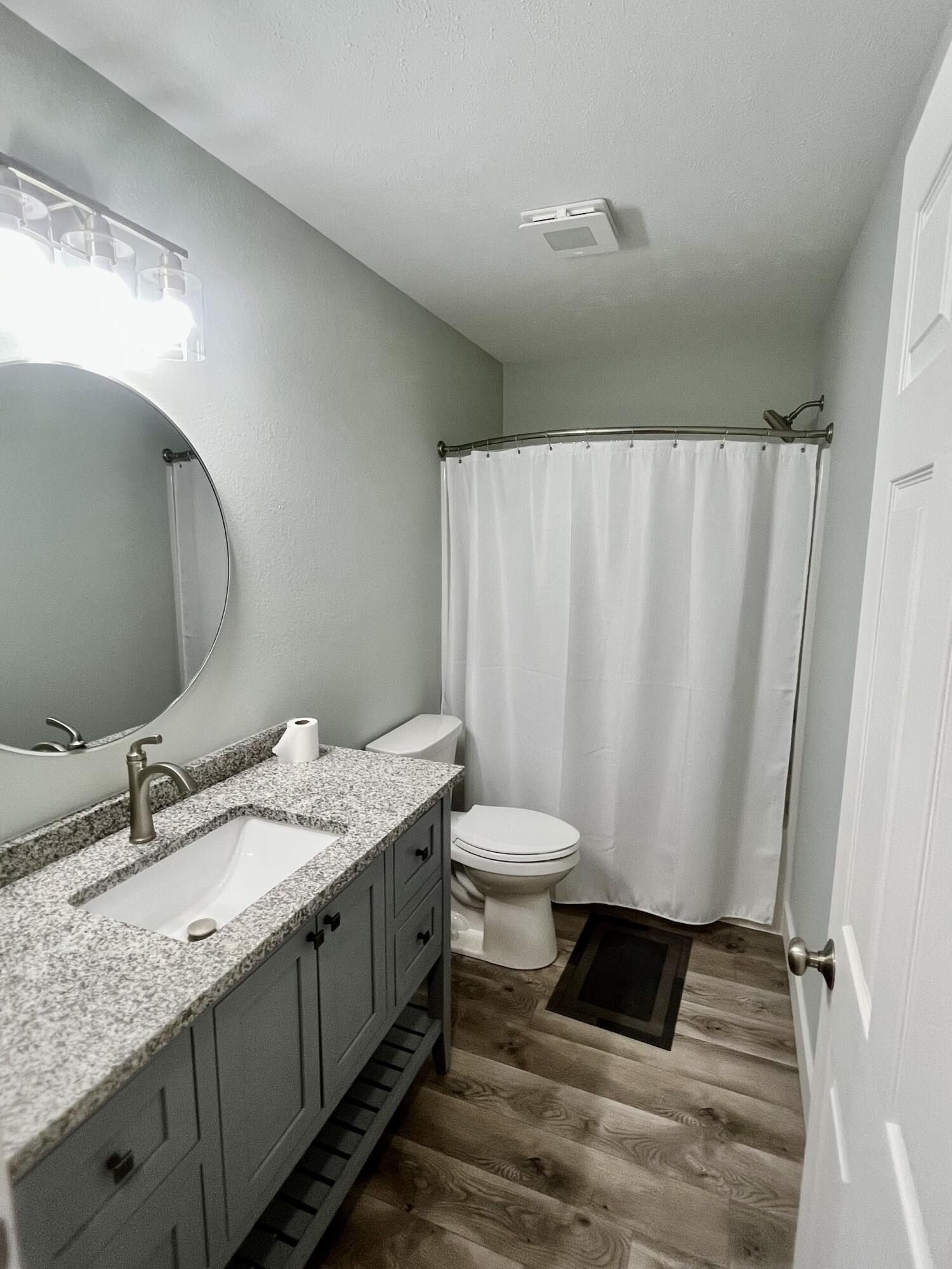 2048 Center Street. Muskegon, MI 49442