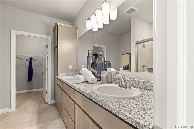 2270 Chase Drive. Howell, MI 48855