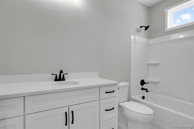 348 Mcdowell Drive. Howell, MI 48843