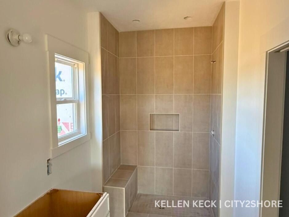 4596 Winding Creek Lane. Zeeland, MI 49464