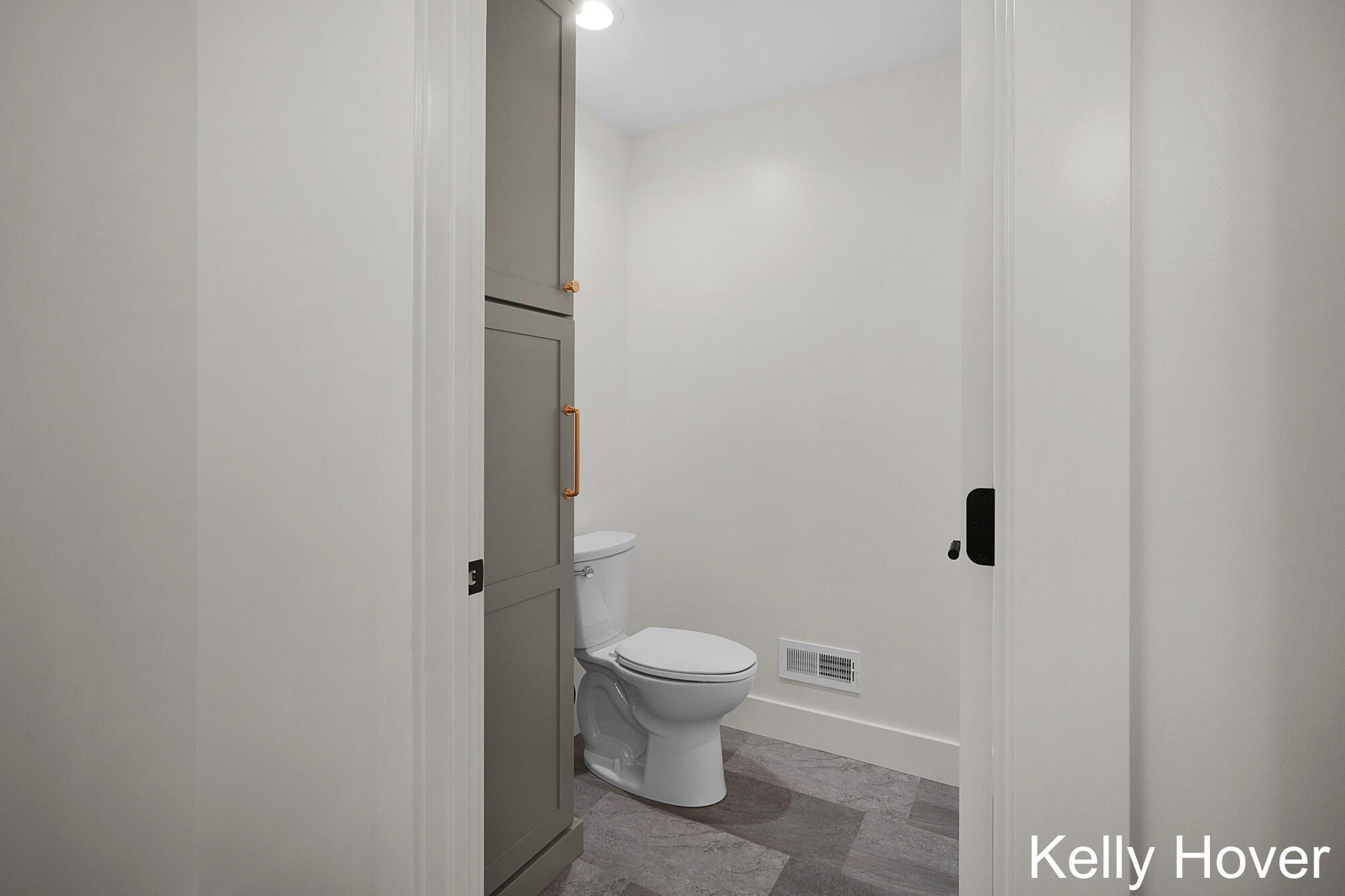 402 Ottogan Hills Court. Dorr, MI 49323