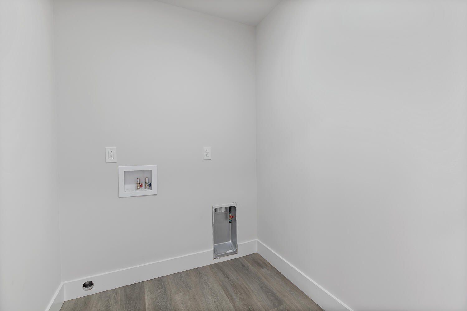 2008 Green Acres Drive. Adrian, MI 49221