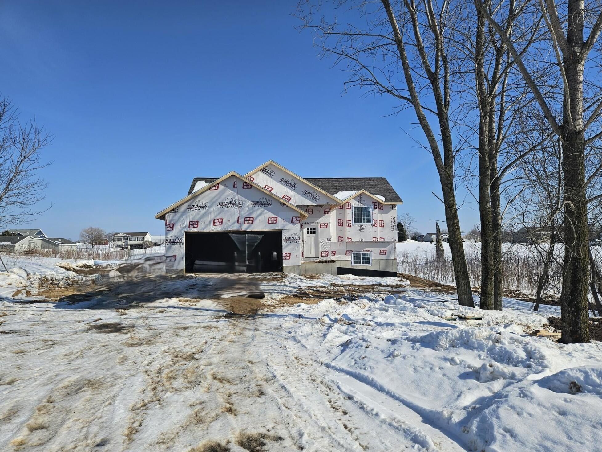 5230 S Columbine Lane. Fremont, MI 49412