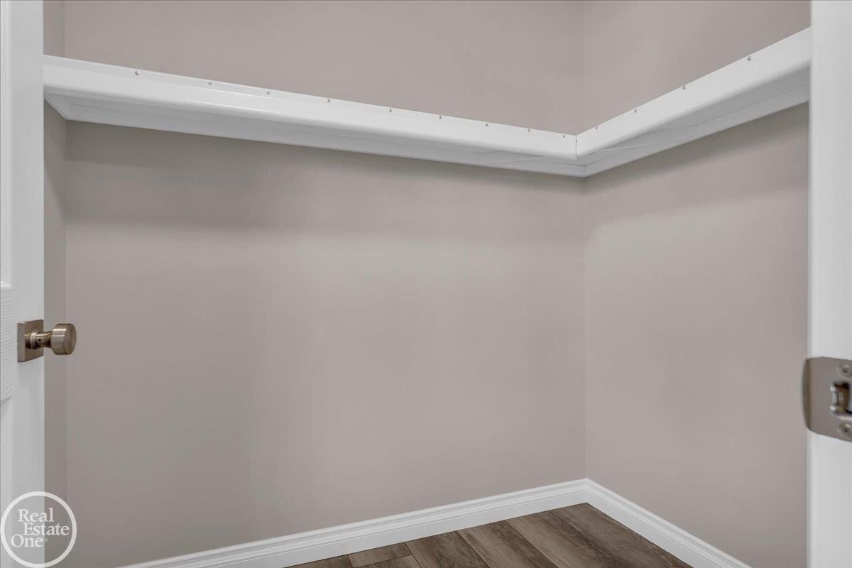 231 S Carney. Saint Clair, MI 48079