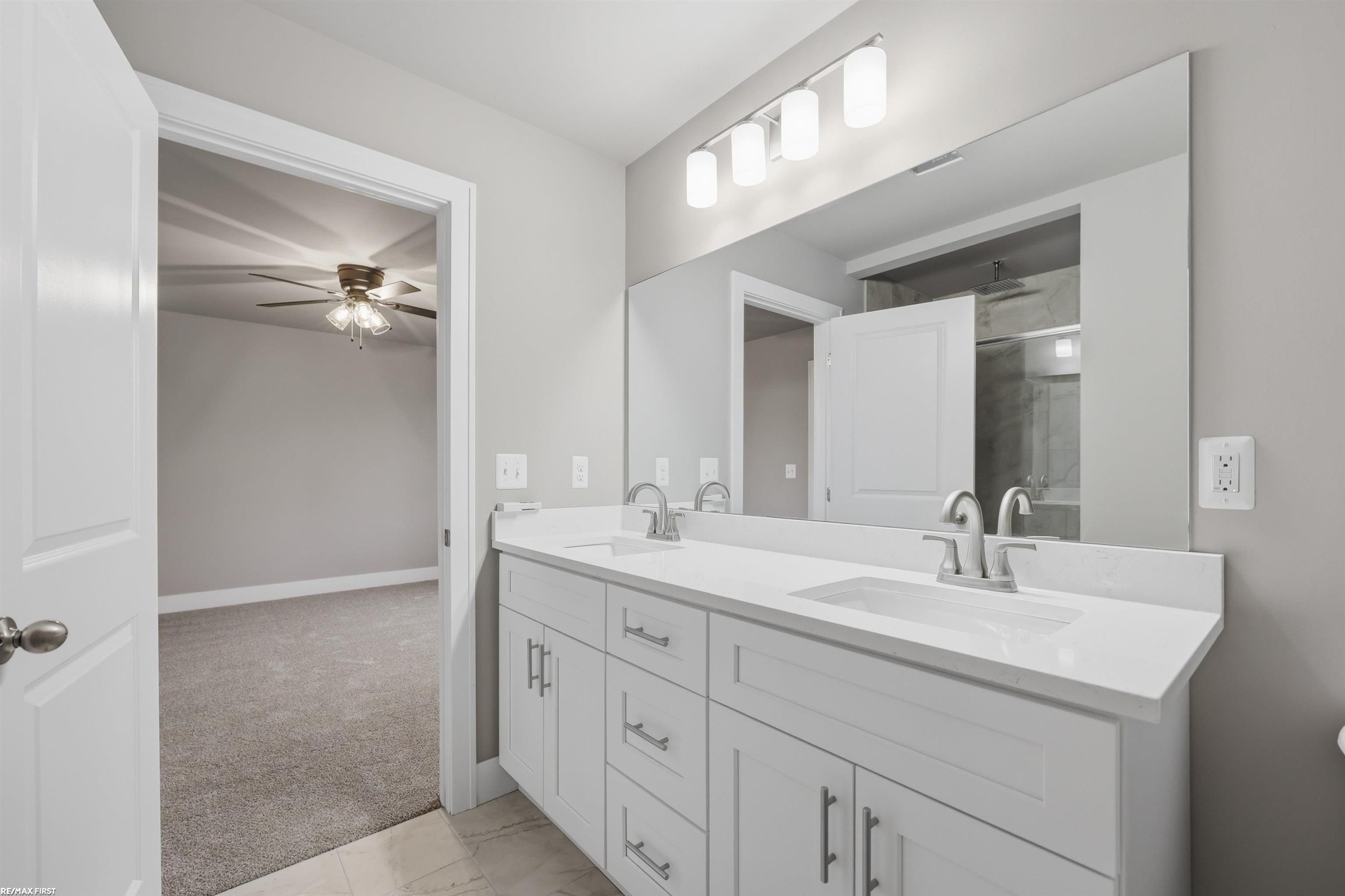 50591 Walpole. New Baltimore, MI 48047