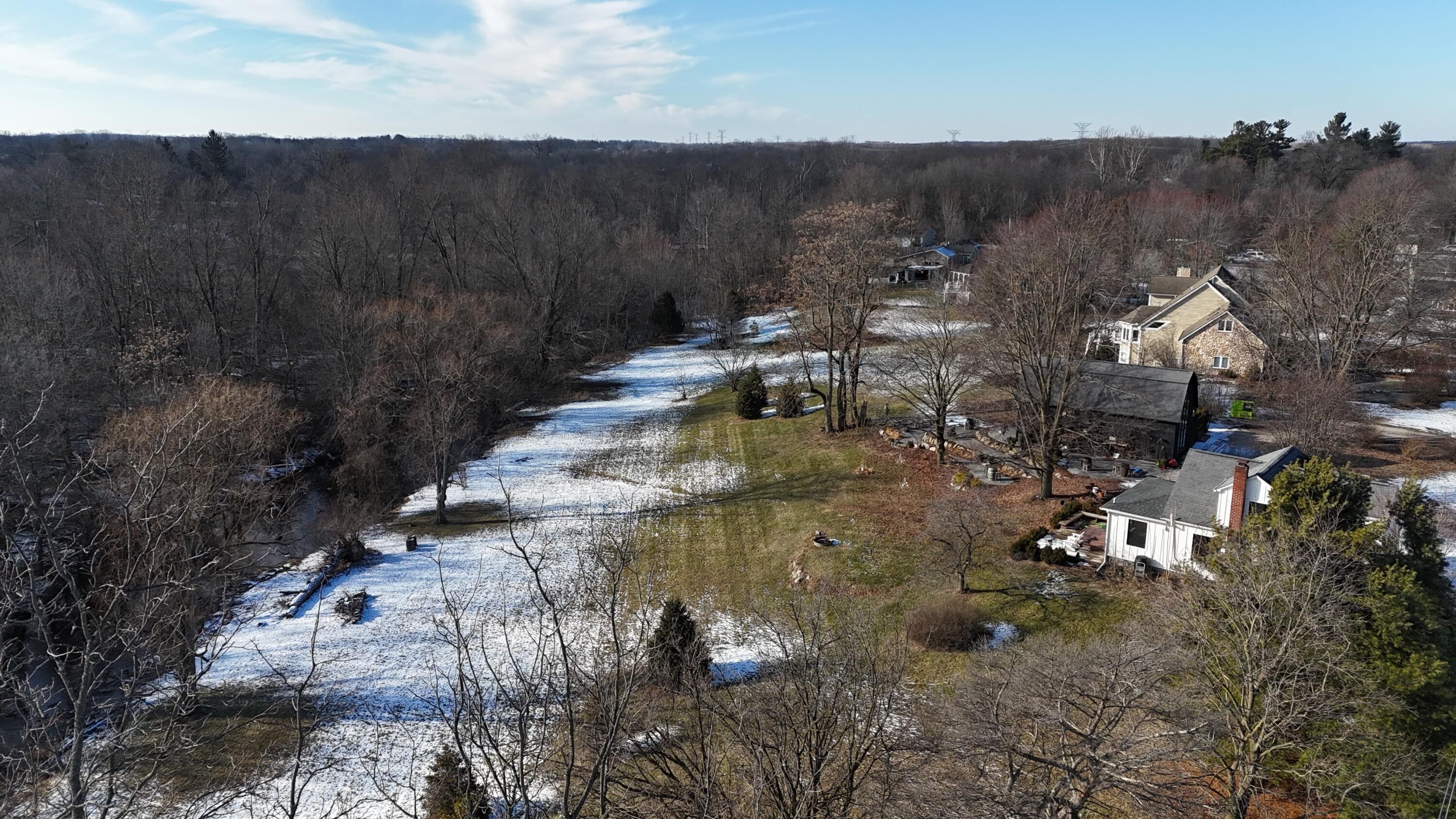 7525 Huron River Drive. Dexter, MI 48130