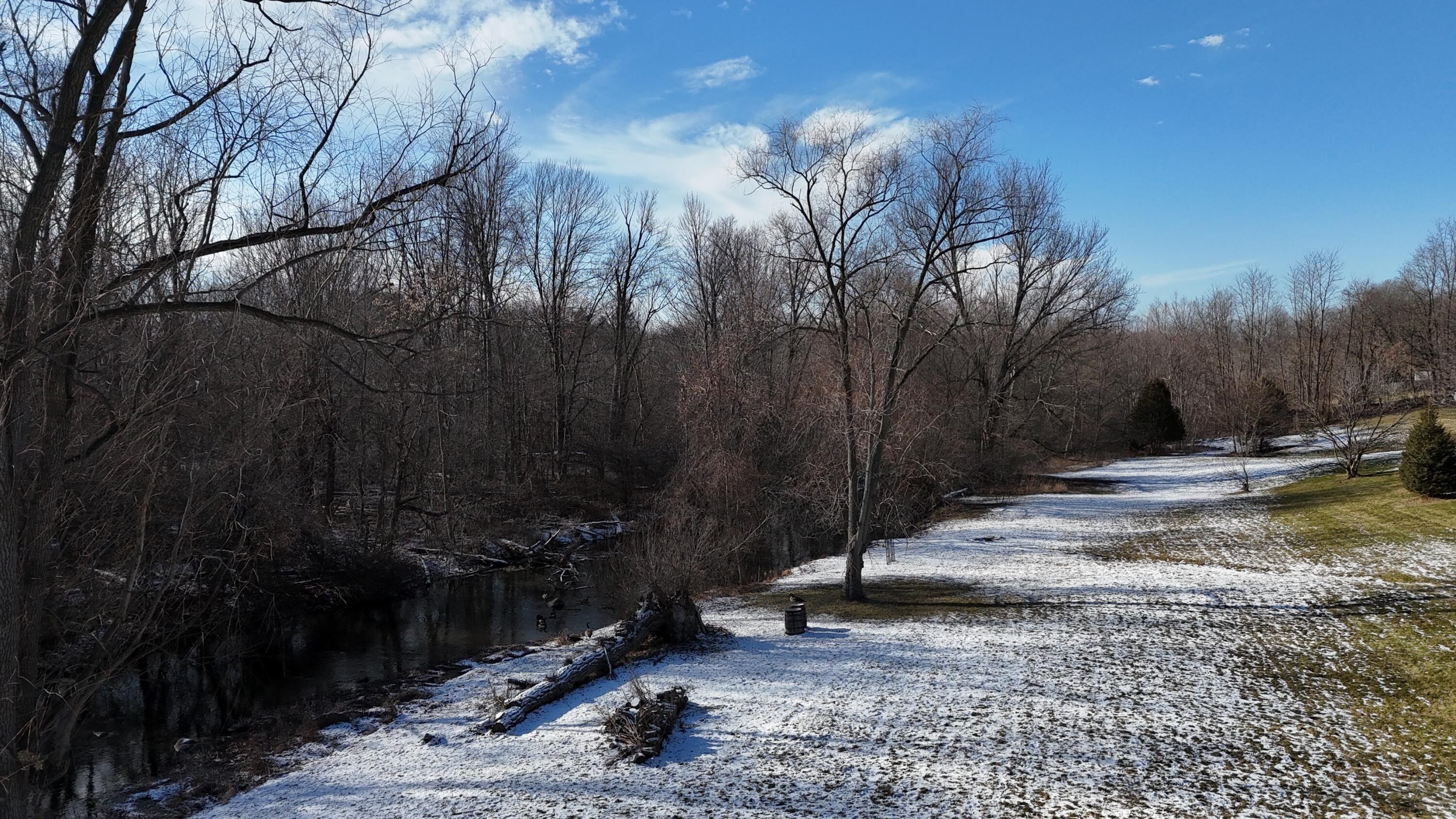 7525 Huron River Drive. Dexter, MI 48130