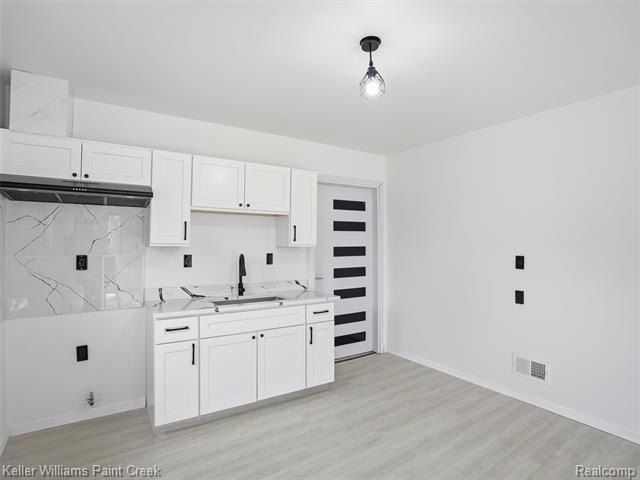 1541 Elm Street. Detroit, MI 48216