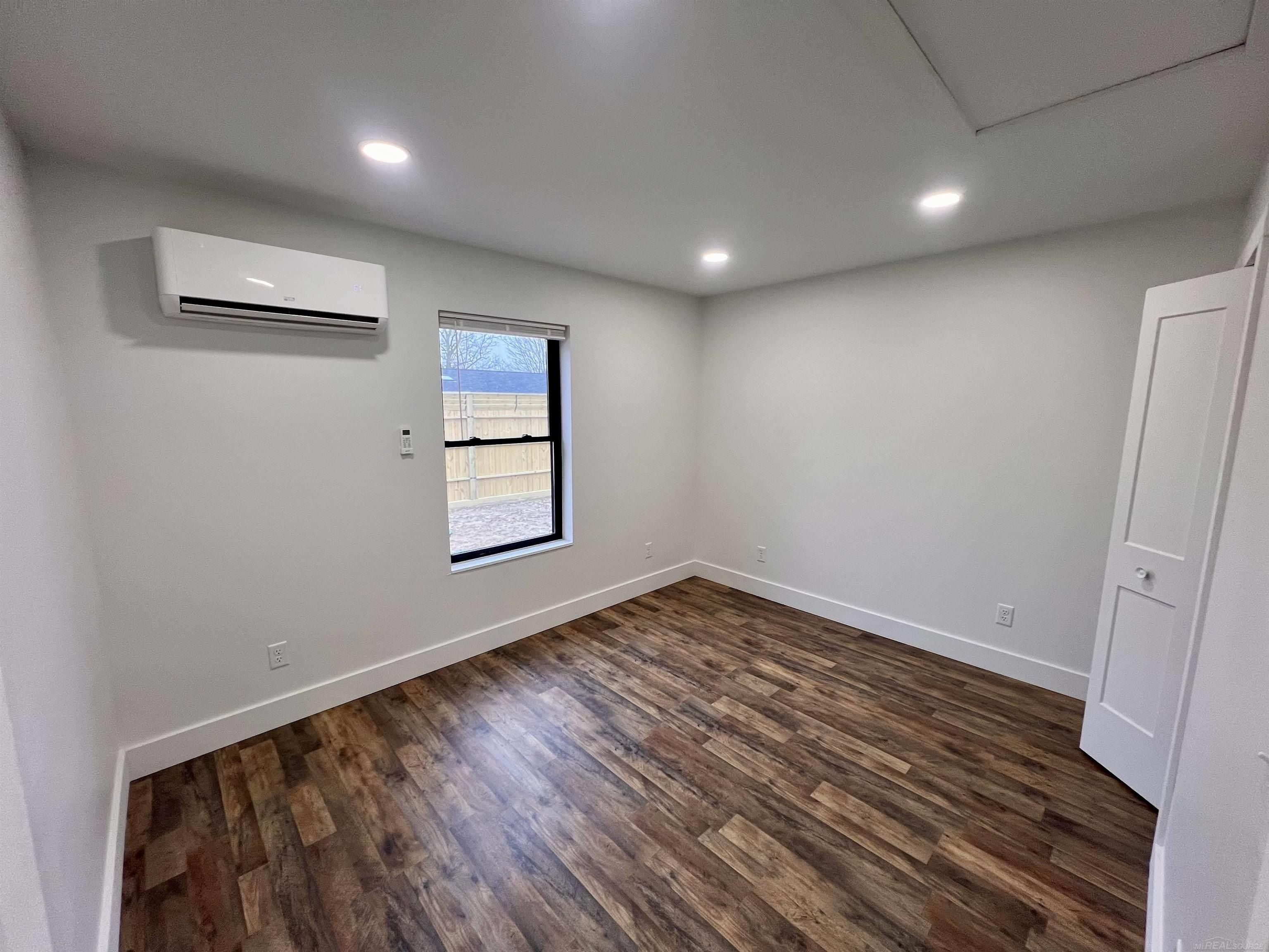 7127 Grand River. Saranac, MI 48881