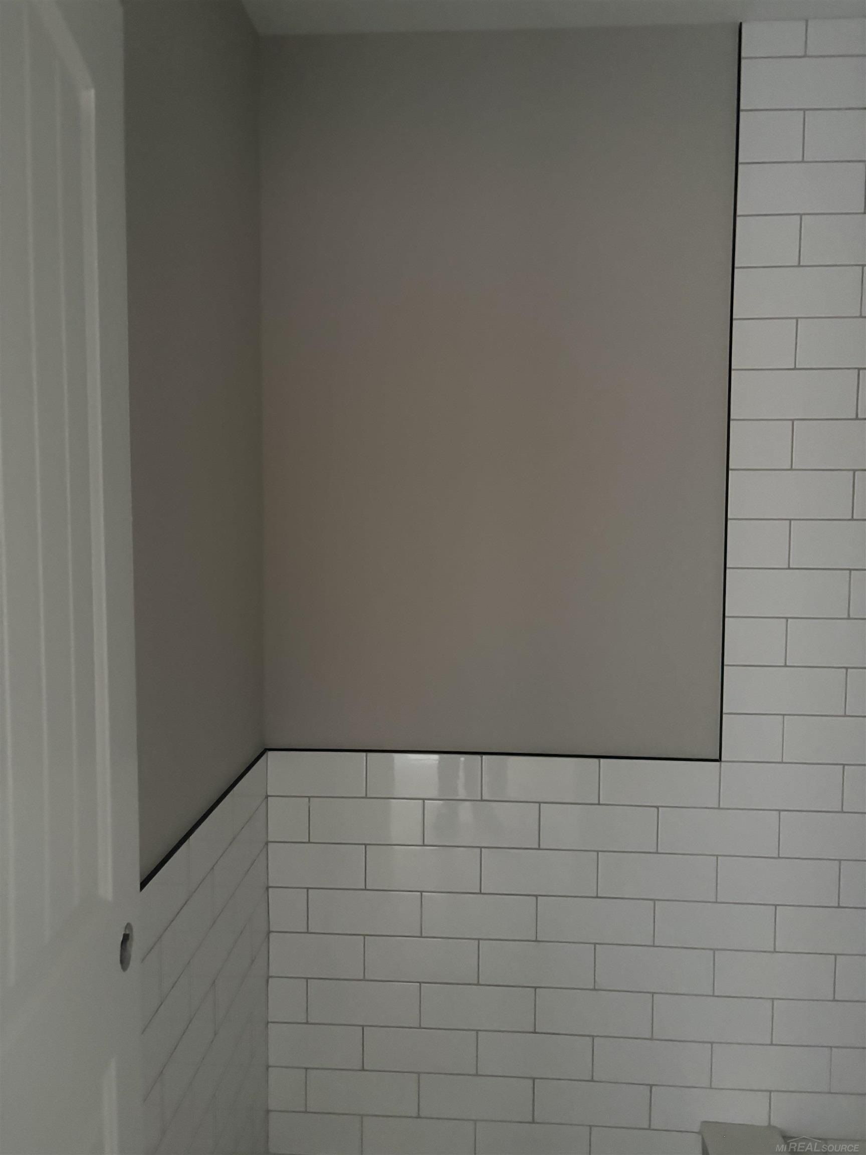 10505 Excalibur. Shelby Twp, MI 48315