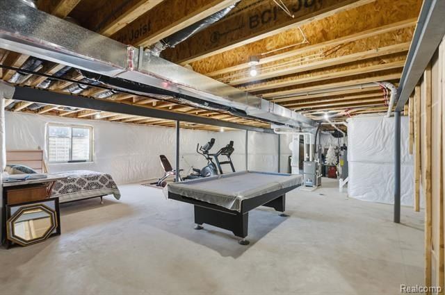 50682 Beckett Court. Macomb, MI 48044