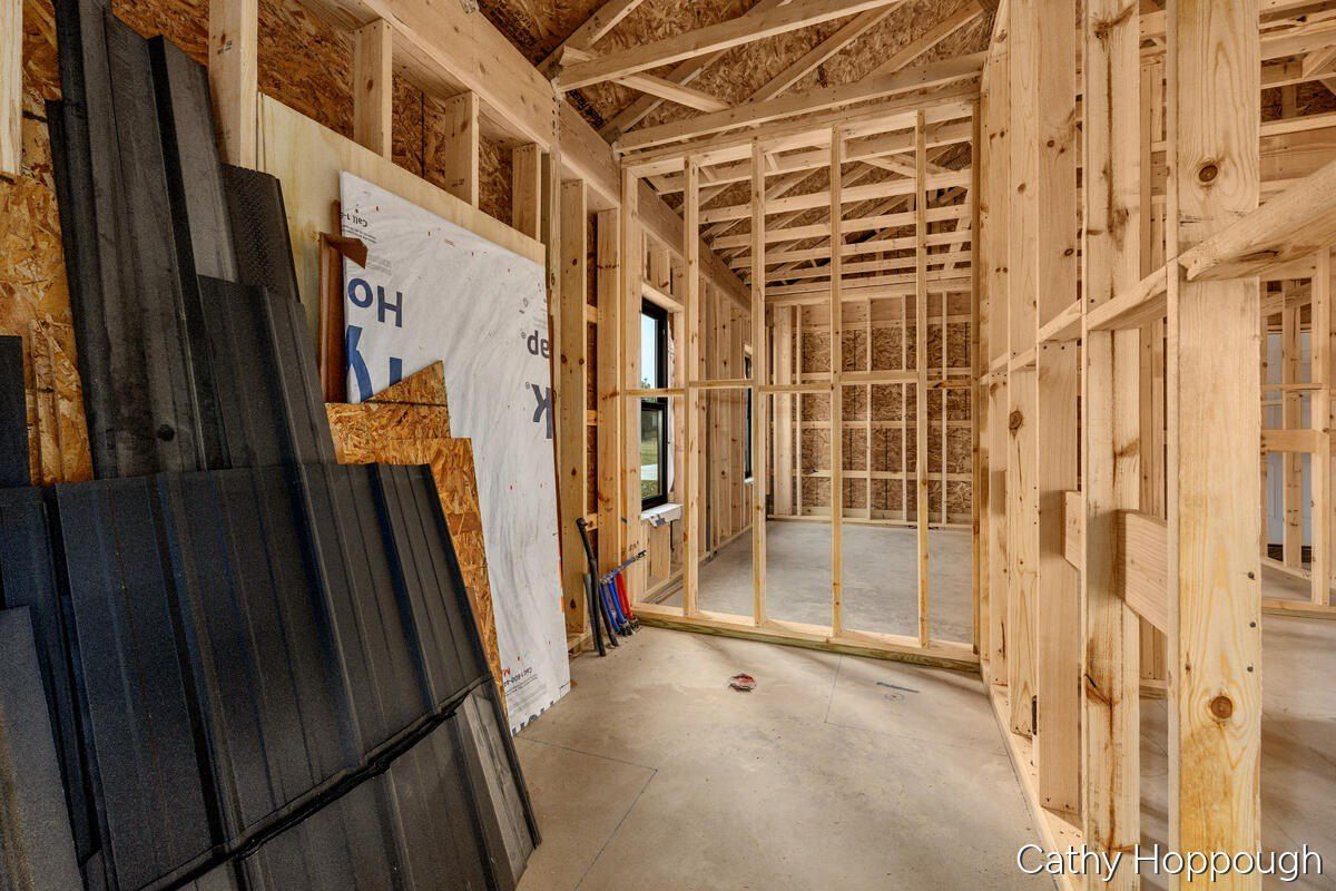 84 Dildine Road. Ionia, MI 48846