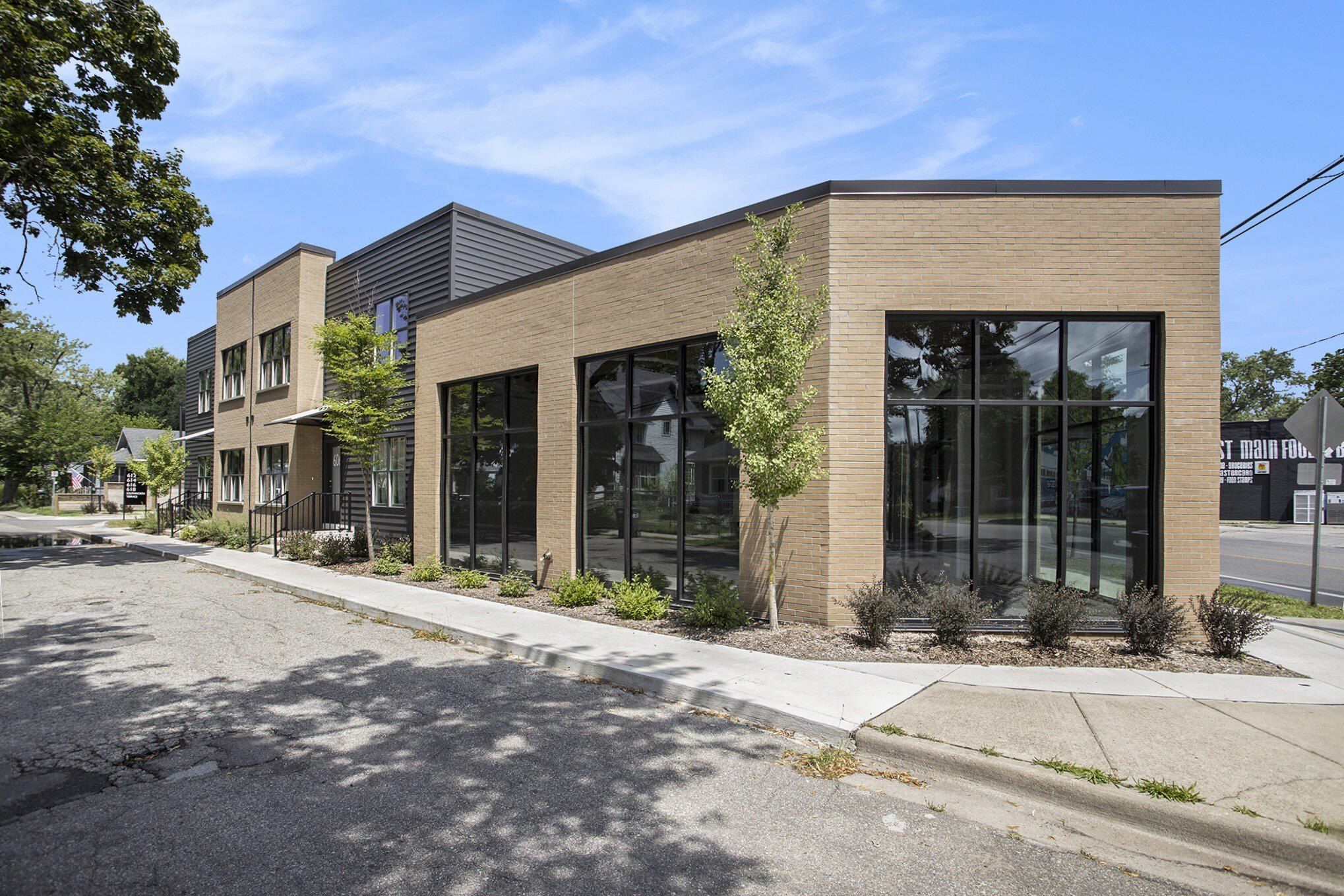 612 Southworth Terrace. Kalamazoo, MI 49048