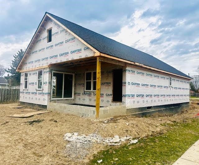 51707 Washington. New Baltimore, MI 48047