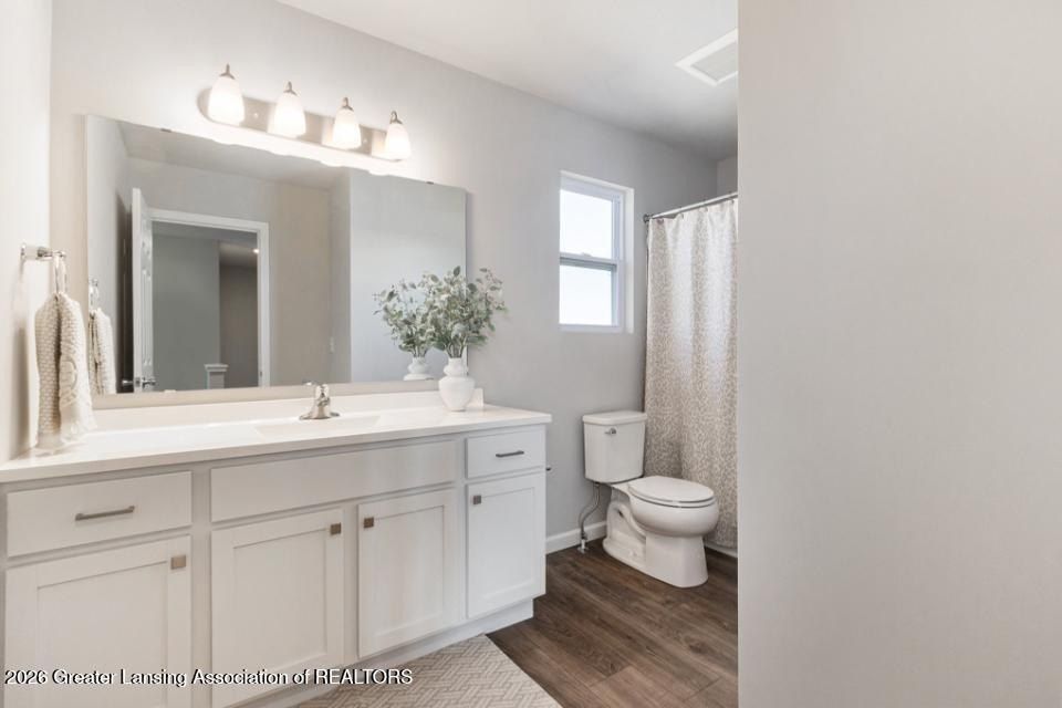 707 W Windward Way. Perry, MI 48872