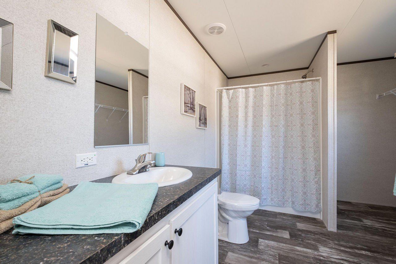 135 Desander Dr. Lansing, MI 48906